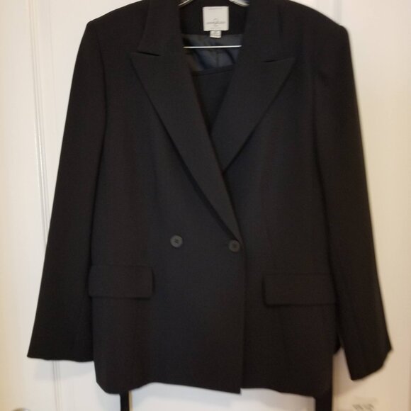 Anne Klein 2 piece skirt and blazer suit - NWT - Navy size 14P - Picture 2 of 14